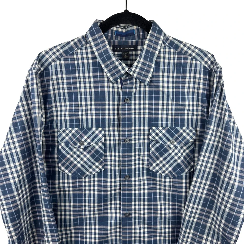 Banana Republic Button Down Shirt Men L Navy Blue Plaid Stretch Long Sleeve 6720